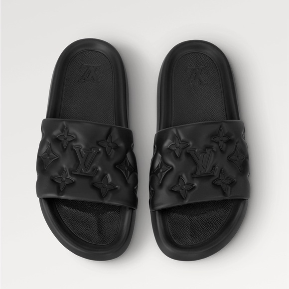 Louis Vuitton Men’s Slides Sandals - Picture 2 of 3